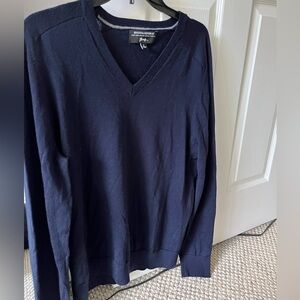Banana Republic Men’s Navy Vneck Sweater